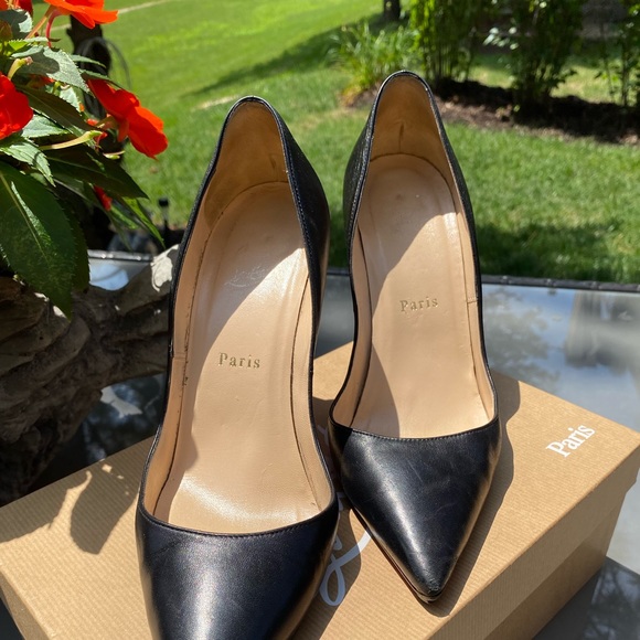 Christian Louboutin black pumps - Picture 12 of 12